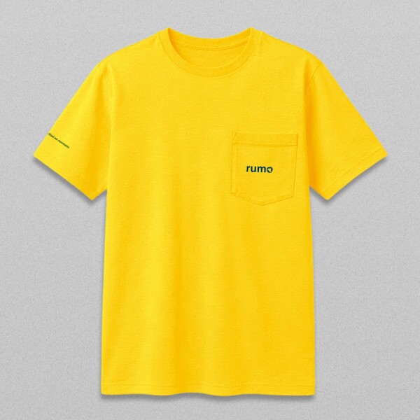 Camiseta com Bolso Unissex Amarela 